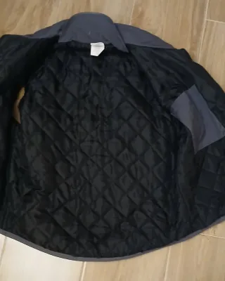 Chaleco de trabajo gris y negro