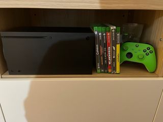 Xbox Series X + Mando + Juegos