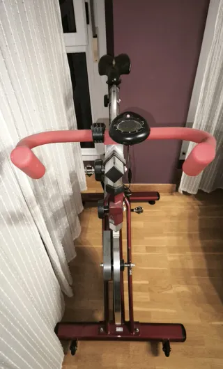 Bicicleta Spinning BH SB2