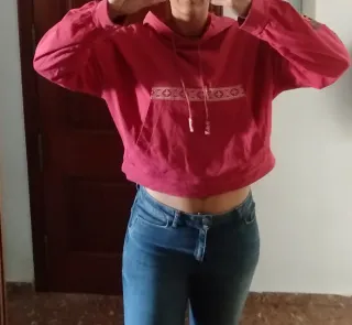 Sudadera crop Desigual