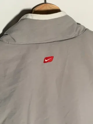 Sudadera Nike vintage, chaqueta retro Y2K gris