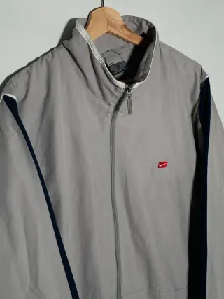 Sudadera Nike vintage, chaqueta retro Y2K gris
