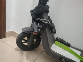 Patinete eléctrico para reparar o piezas