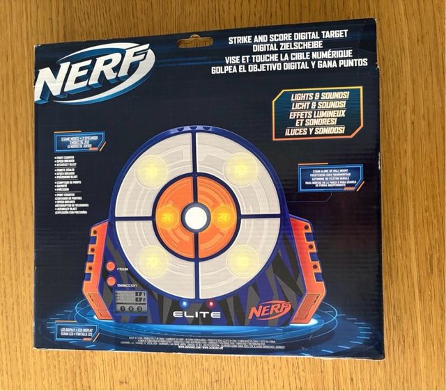 Diana electrónica Nerf Strike and Score