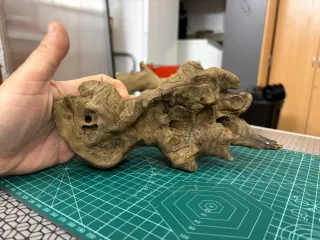 Tronco decorativo para acuario