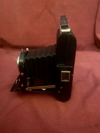 Câmera Kodak Six-20 Brownie