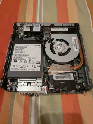 Lenovo ThinkCentre M700 i3-6100T 8GB RAM 128GB SSD