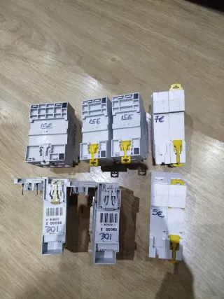 Interruptores automáticos Schneider diferencial