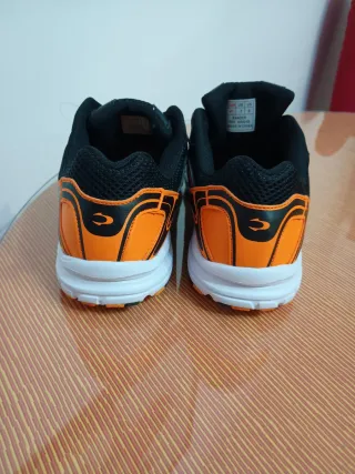 Zapatillas John Smith Talla 41 Nuevas