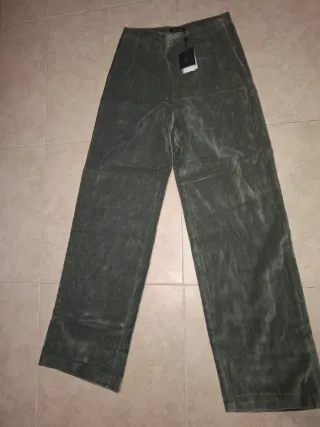 Pantalón mujer Massimo Dutti terciopelo T.36