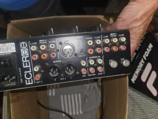 Mesa de mezclas Ecler NUO 3