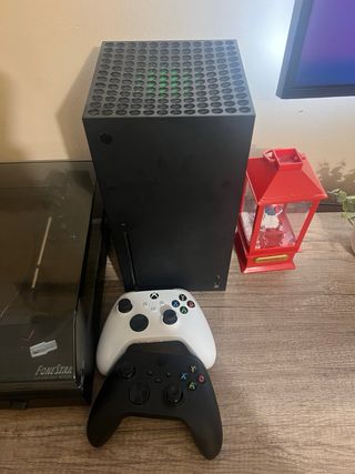 Xbox Series X 1TB + 2 Controller + Cuffie Ufficiali