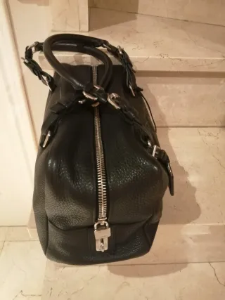 Bolso Prada Piel Negro Genuina