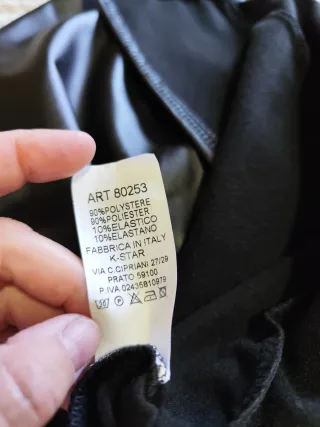 Falda polipiel negra mujer