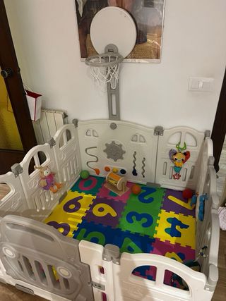 Parque de actividades para bebé