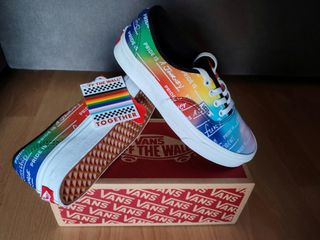 Zapatillas Vans NUEVAS con CAJA