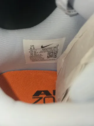 Deportivo Nike Gris Talla 42