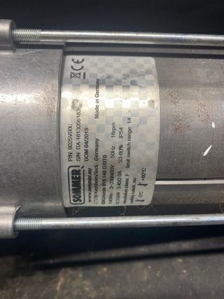 Motor puerta garaje SOMMER