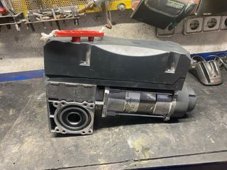 Motor puerta garaje SOMMER