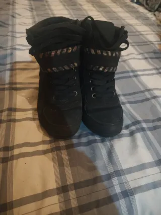 Botines negros mujer