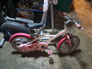Bicicleta infantil Btwin rosa