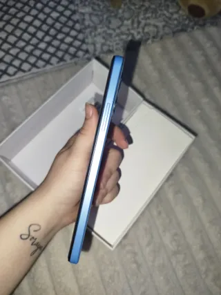 Xiaomi Redmi Note 12