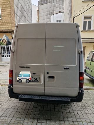 Ford Transit 330 2002