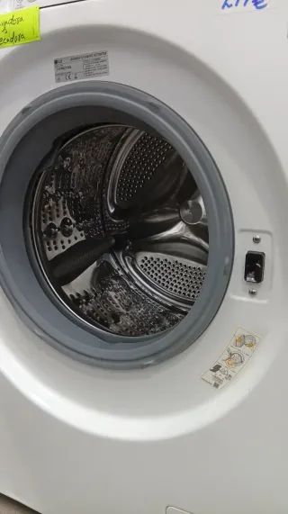 Lavadora/Secadora LG 8kg/4kg Direct Drive