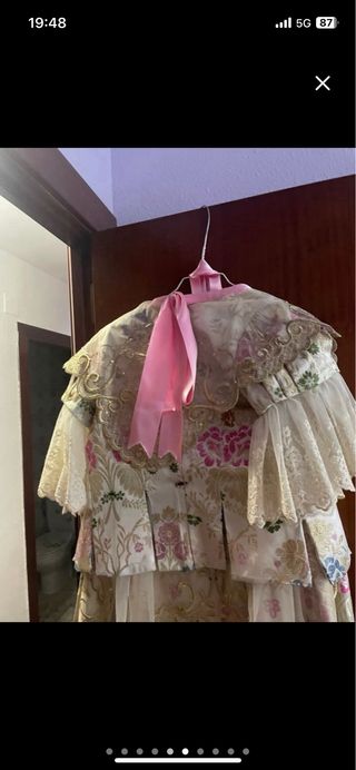 Traje de Fallera Blanco Roto y Rosa