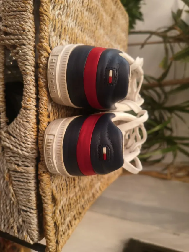 Sneakers Tommy Hilfiger Taglia 38.5 Donna