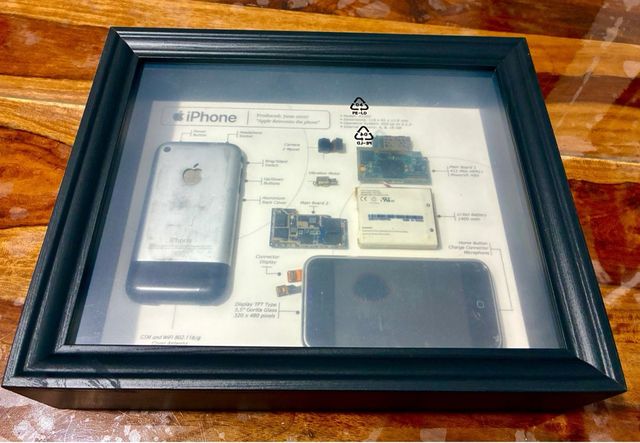 Cuadro Decorativo Despiece iPhone 2G