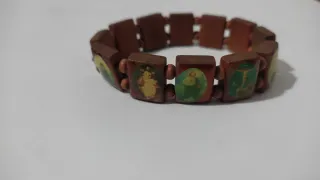 Pulsera religiosa
