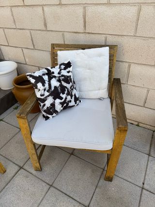 sillas banco y mesa de jardín