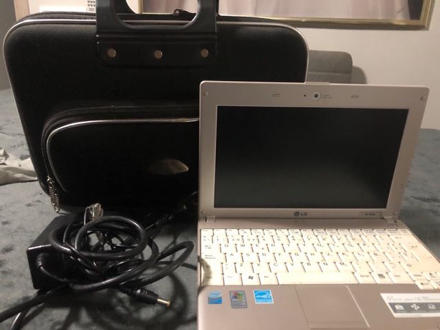 Vendo todo en conjunto esta nuevo y en funcionamie