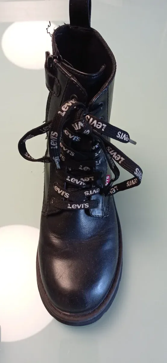 Botas Levi's Negras