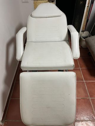 Cama masajista reclinable