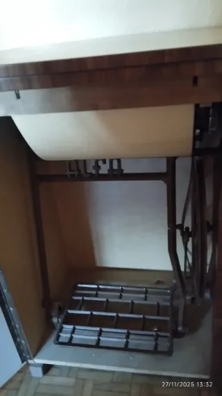 Máquina de coser Alfa