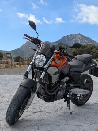 Yamaha MT-03 Naranja