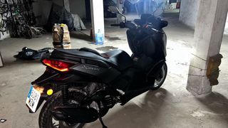 Yamaha Xmax 125 - Marzo 2025