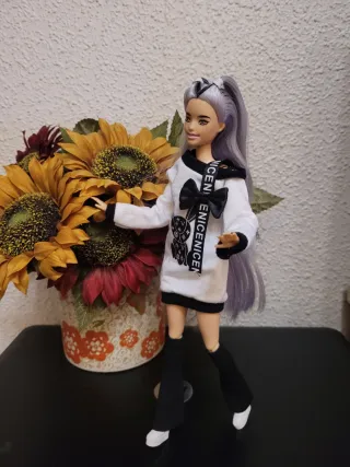 Muñeca barbie articulada