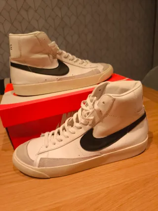 Nike Blazer Mid '77 Talla 45