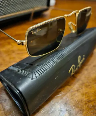 Occhiali Ray-Ban Aviator Oro Nero