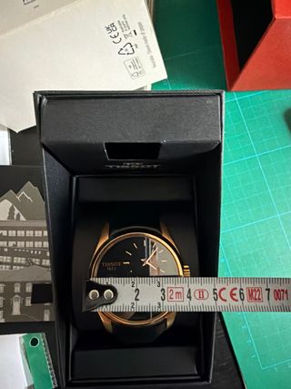 Reloj Tissot Automático Negro/Dorado