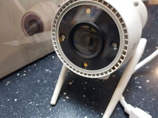 Cámara Vigilancia Exterior EZVIZ 2K WiFi