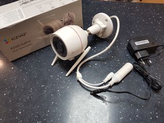 Cámara Vigilancia Exterior EZVIZ 2K WiFi