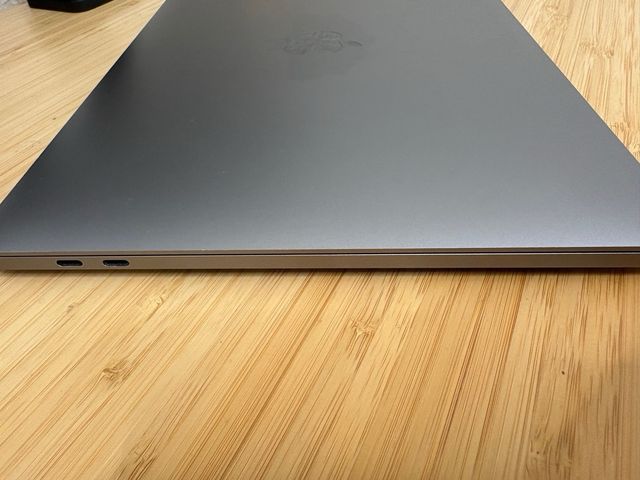 MacBook Pro 13”