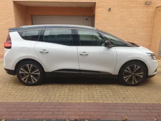 Renault Grand Scenic 2020