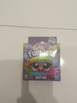 Furby interactivo arcoíris