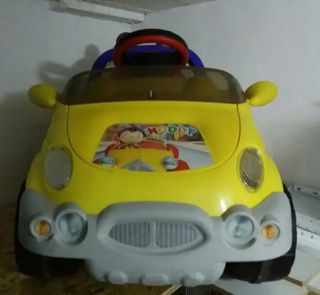 Coche a batería Noddy infantil