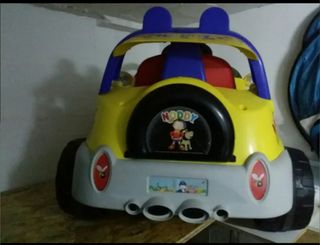 Coche a batería Noddy infantil